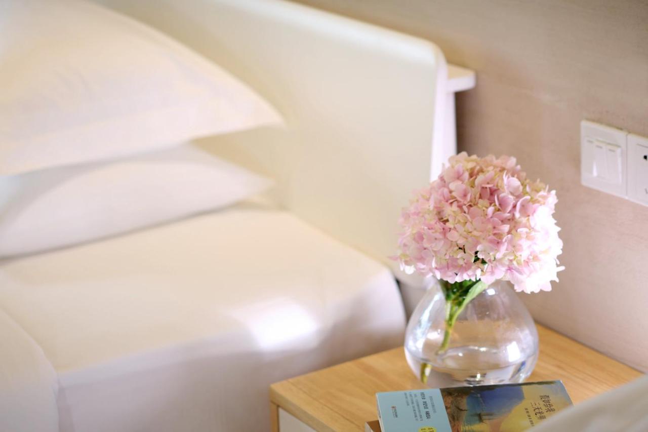 Care Residential Hotel Haikou  Extérieur photo