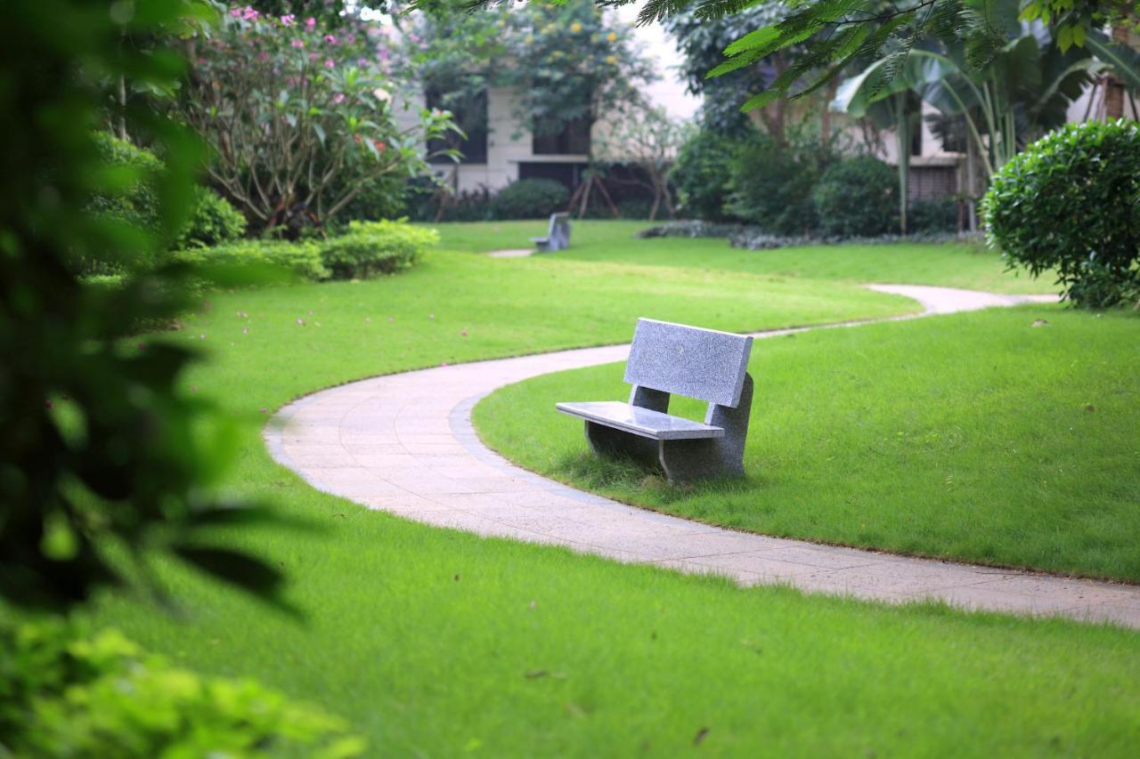 Care Residential Hotel Haikou  Extérieur photo